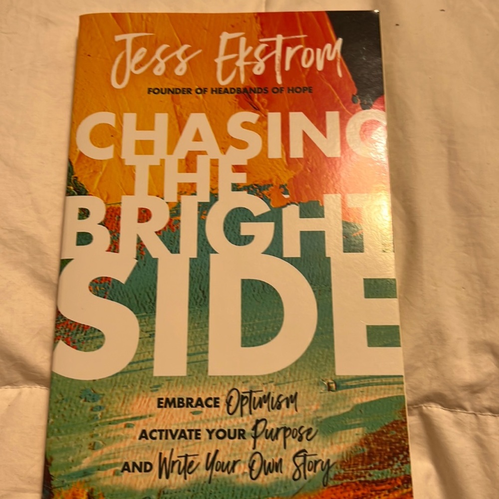 Paperback book Chasing The BrightSide